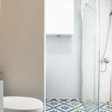Flat W Fireplace Terrace 3 Min To In Urla Apartment